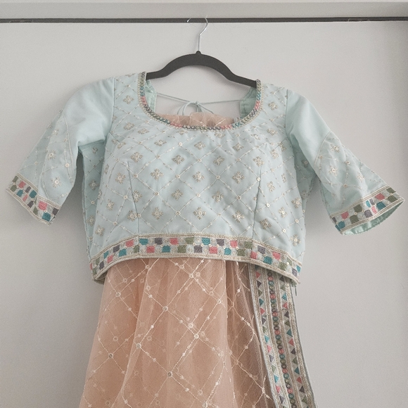 Mint Green Peach Indian Dress Lehenga Choli Dupatta, Size Small, Gently Worn - Picture 5 of 6